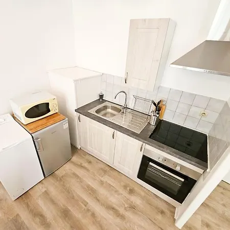 Apartment Studio Terrasse Hypercentre Wifi Tv Saint-Etienne (Loire)