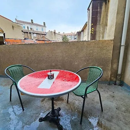 Apartment Studio Terrasse Hypercentre Wifi Tv Saint-Etienne (Loire)